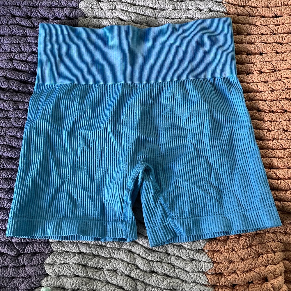 Colsie blue biker shorts